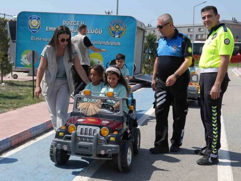 Tarım İşçilerinin Çocuklarına Uygulamalı Trafik Eğitimi