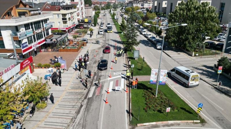 İnegöl’de “Yayalara Öncelik, Hayata Saygı Duruşu” Etkinliği Yapıldı