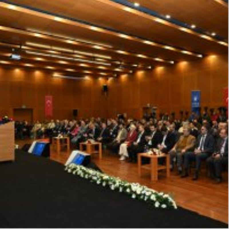 Türk dünyası yeni nesil medyayı konuştu