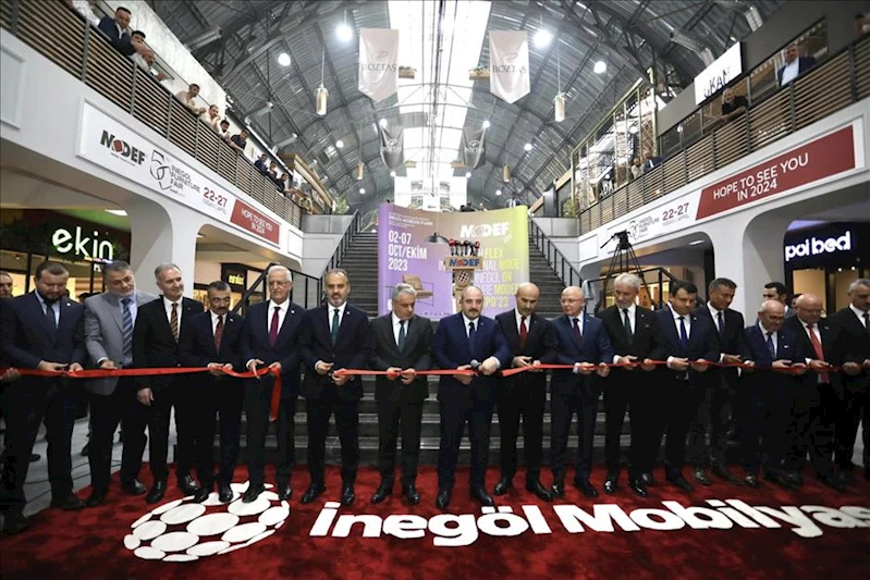 İnegöl’ün Mobilya Şöleni Başladı