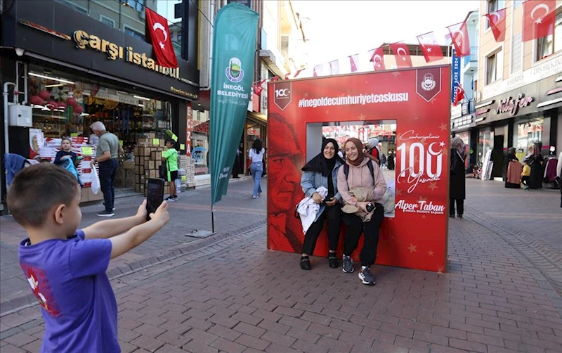 İnegöl’de Cumhuriyetin 100. Yılını Ölümsüzleştiren Etkinlik