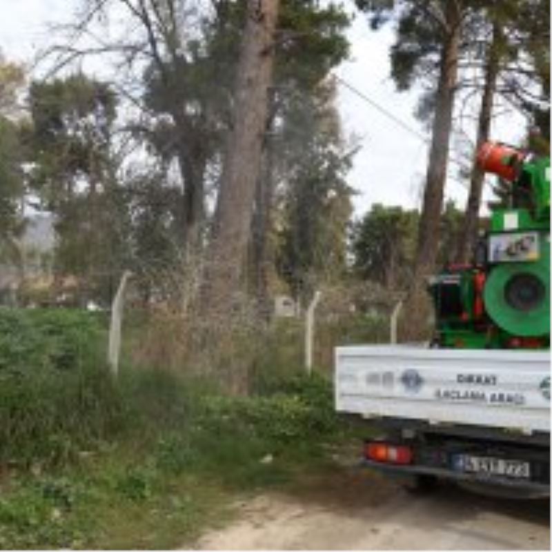 Bursa ekibi Hatay’da uçkunla mücadeleye başladı