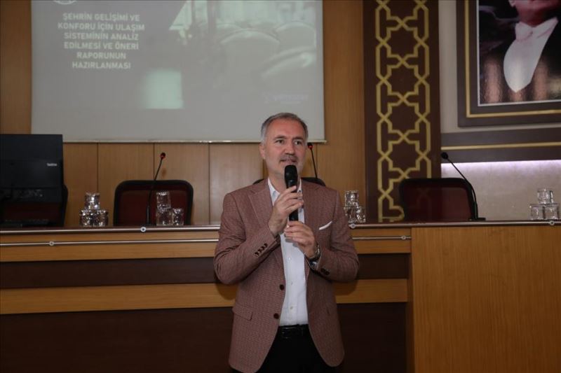 “İnegöl’ün Toplu Ulaşımını Sağlam Bir Zemine Oturtmak İstiyoruz”