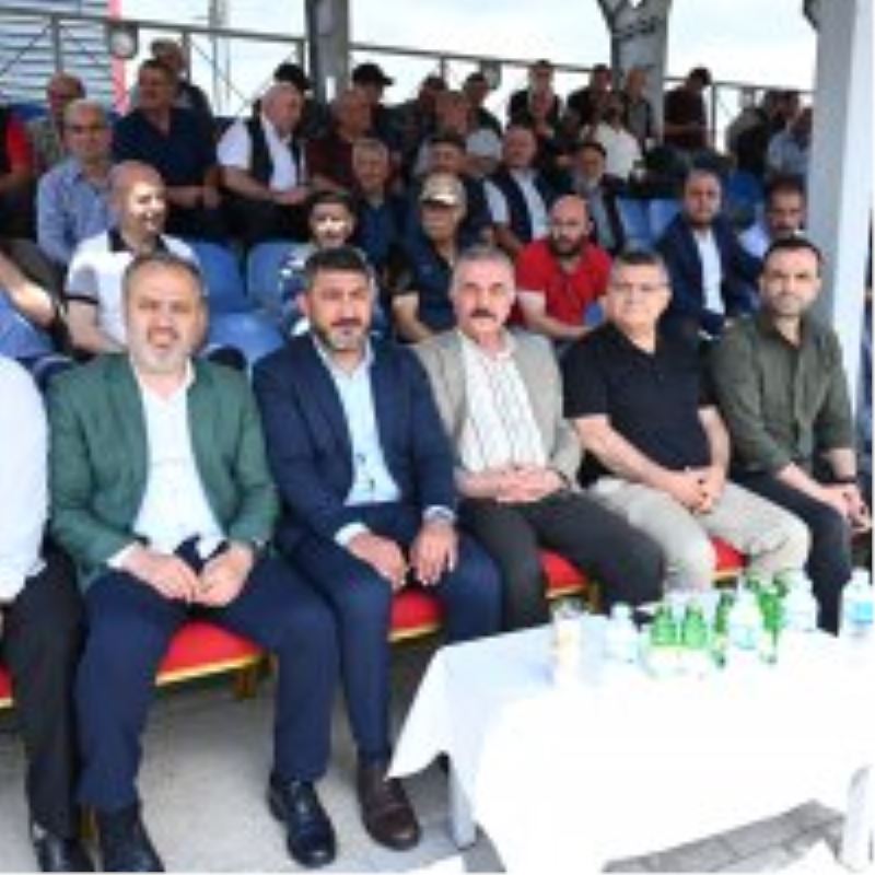 Rahvan at yarışlarında çeyrek final heyecanı