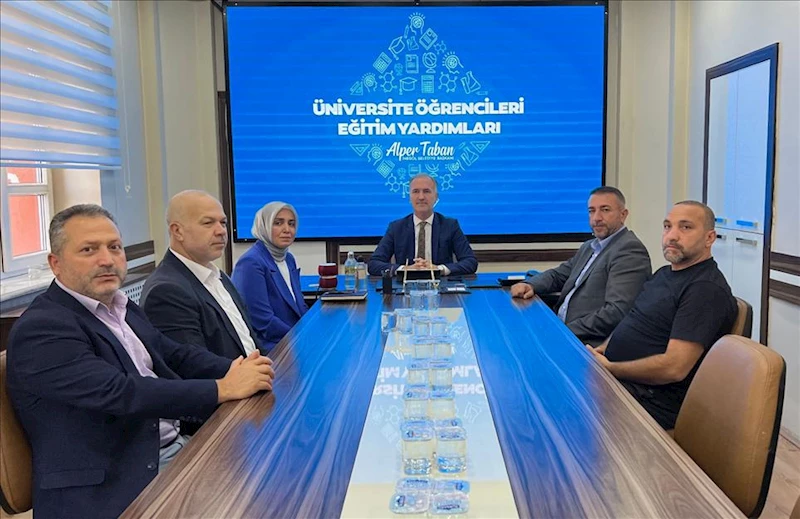 Üniversite Öğrencileri Eğitim Yardımları İçin Başvurular Başlıyor