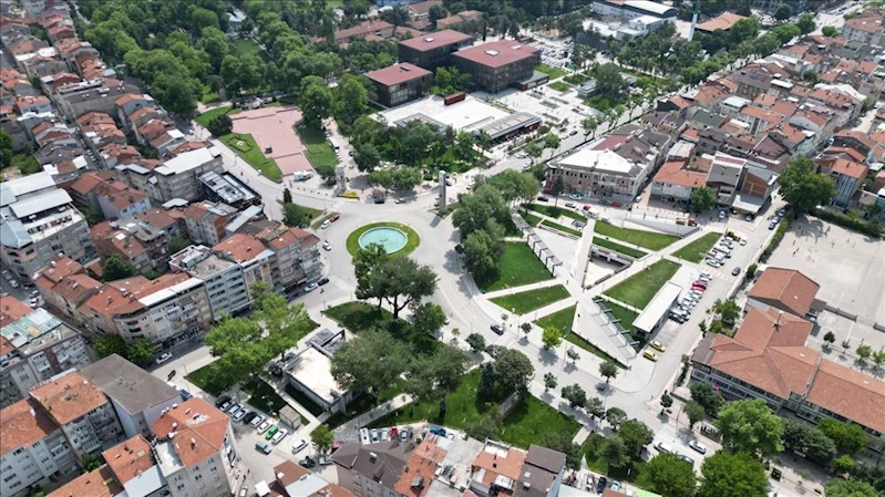 İnegöl’e 7/24 Yaşayan Merkez
