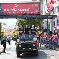 Bursa’da ‘Zafer Bayramı’ coşkusu