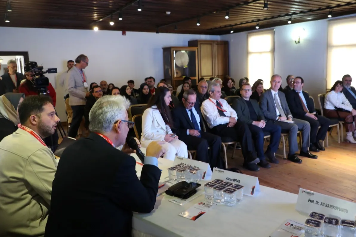 İnegöl Şehir Araştırmaları Sempozyumu İkinci Gününde Yoğun İlgi