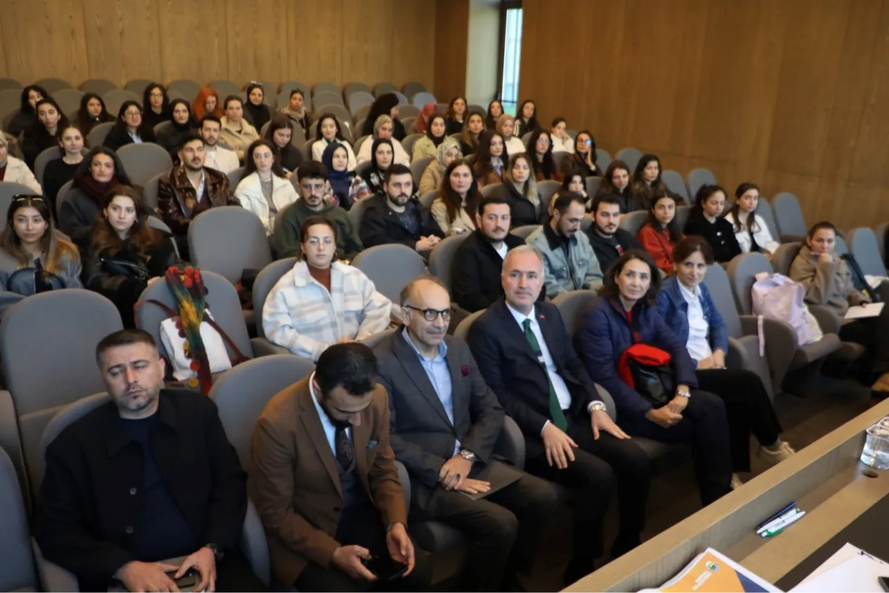 YTÜ Akademisyen ve Öğrencileri İnegöl