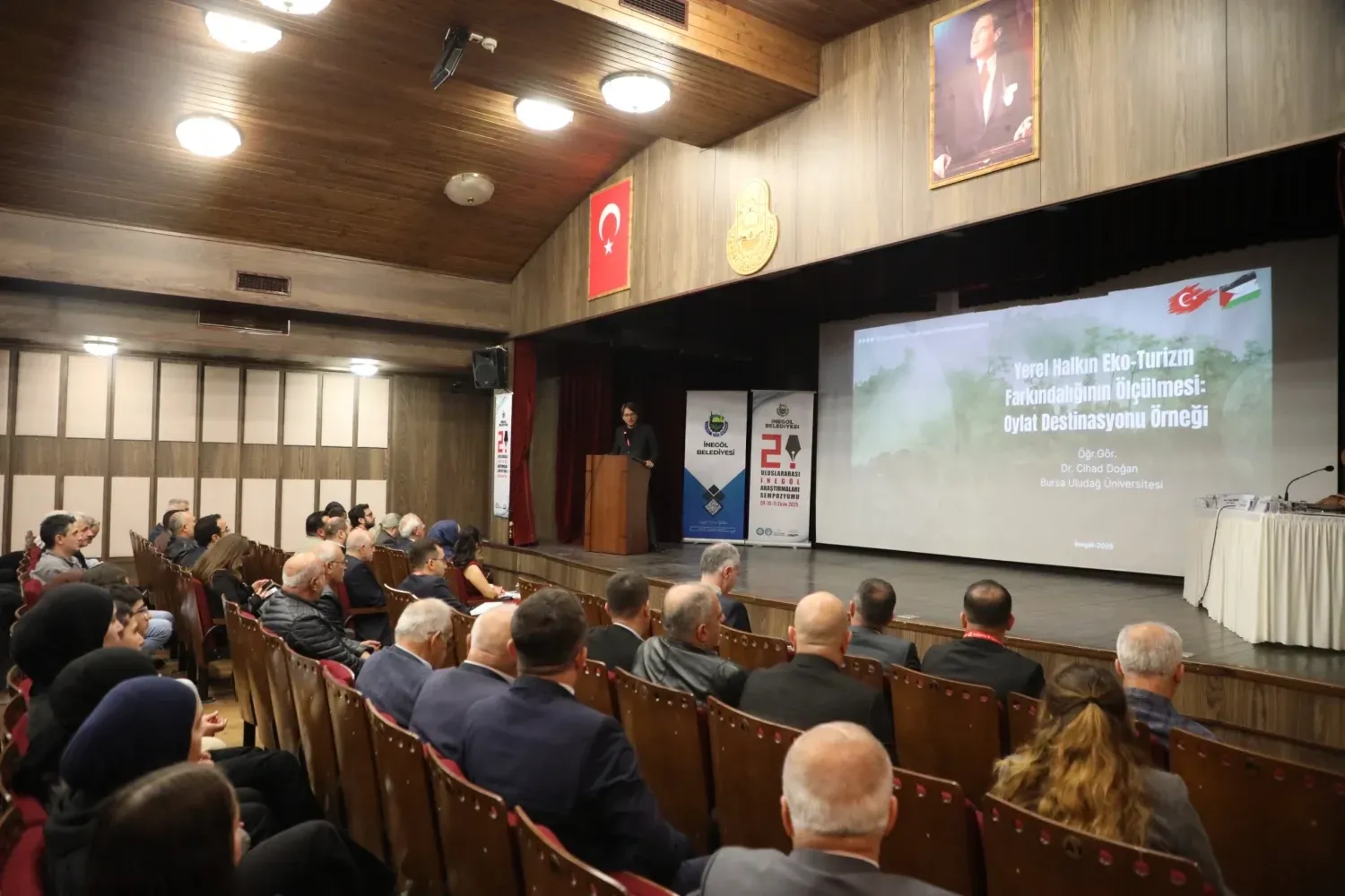 İnegöl Şehir Araştırmaları Sempozyumu Başladı